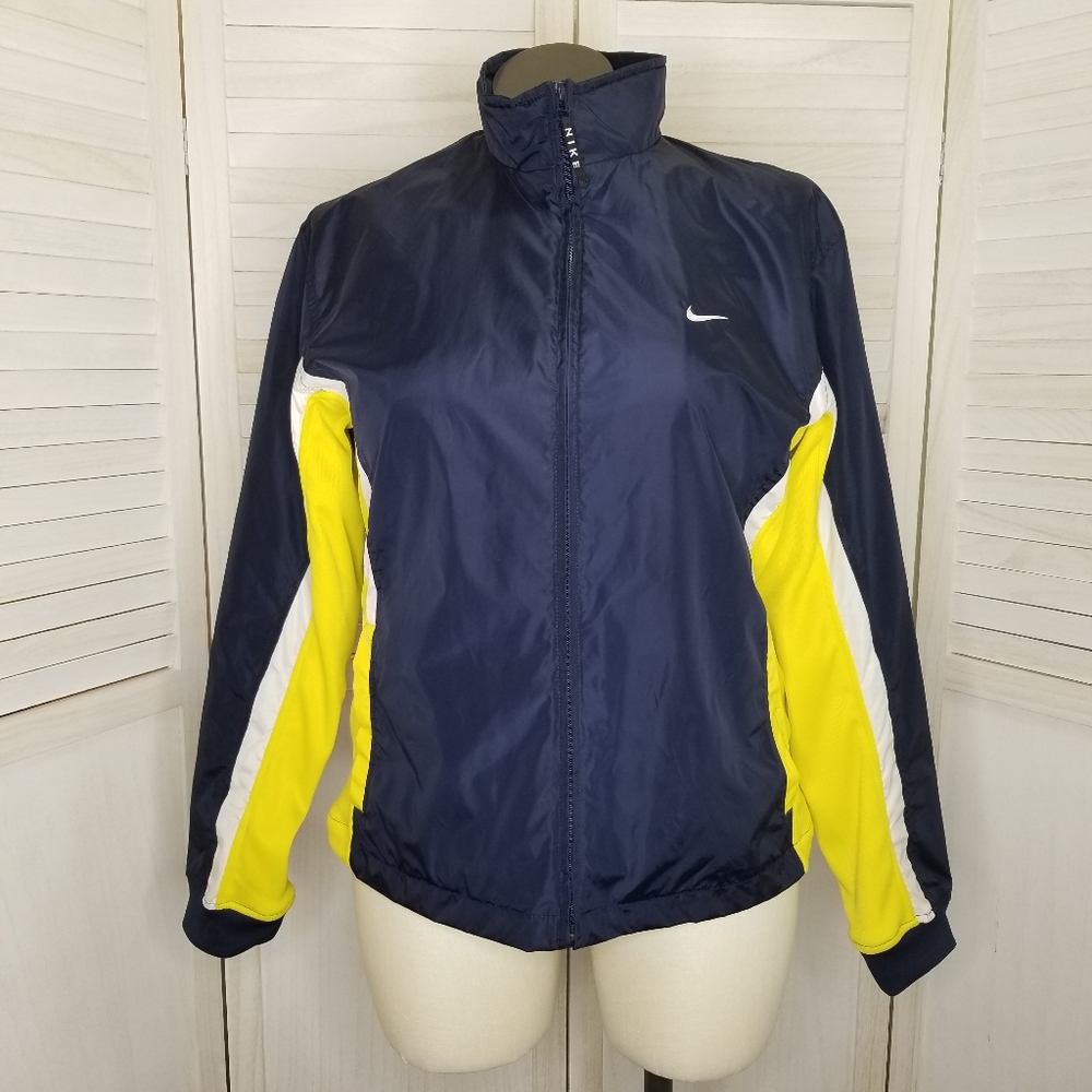 Nike Woman’s Windbreaker. Size Large, 12-14 - Picture 1 of 12